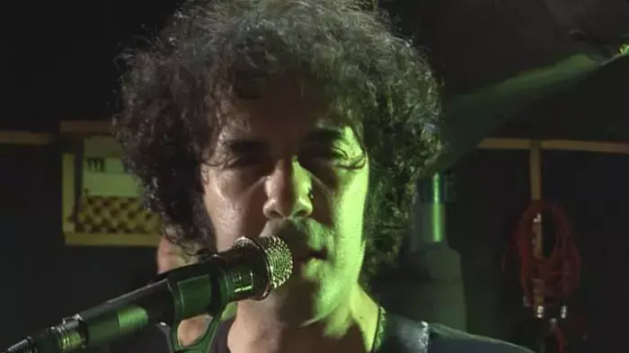 כנסיית השכל בחזרה  "האויב נמצא בפנים"