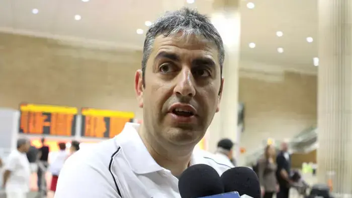 אלי רבי מאמן נבחרת ישראל כדורסל נשים