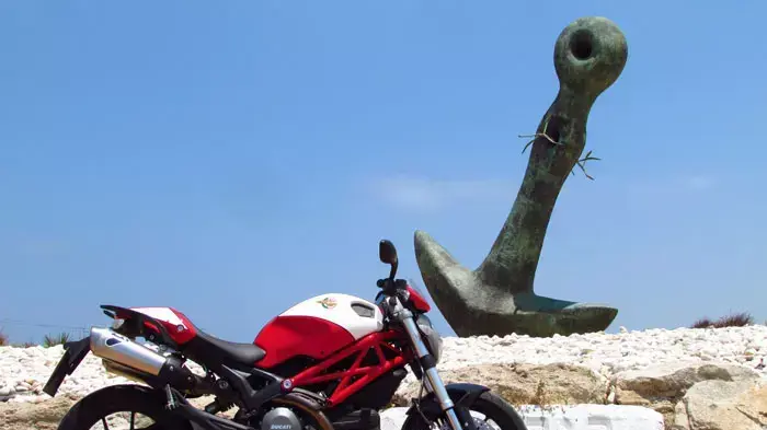 מבחן ארוך טווח דוקאטי מונסטר 796