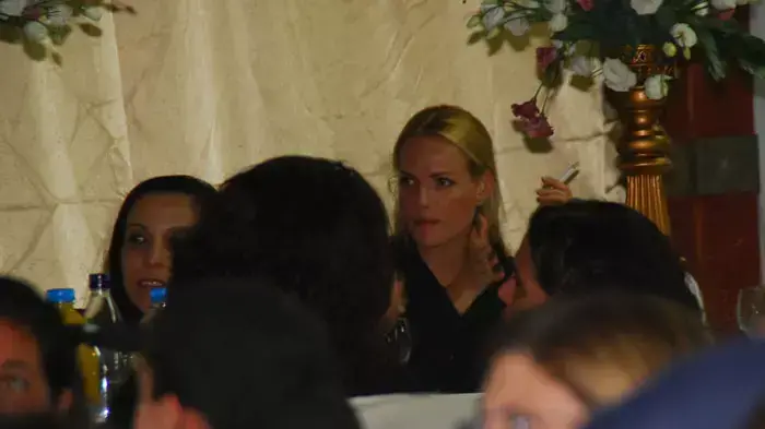 השחקנית והדוגמנית גלית גוטמן בהילולה אצל הרב איפרגן, הרנטגן, יולי 2011