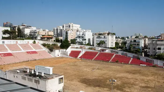 אצטדיון המכתש