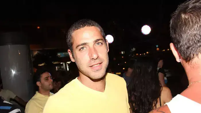 גב פשטי גב פשטי