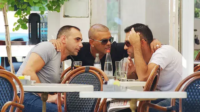 אייל גולן, לירון בסיס אייל גולן, לירון בסיס