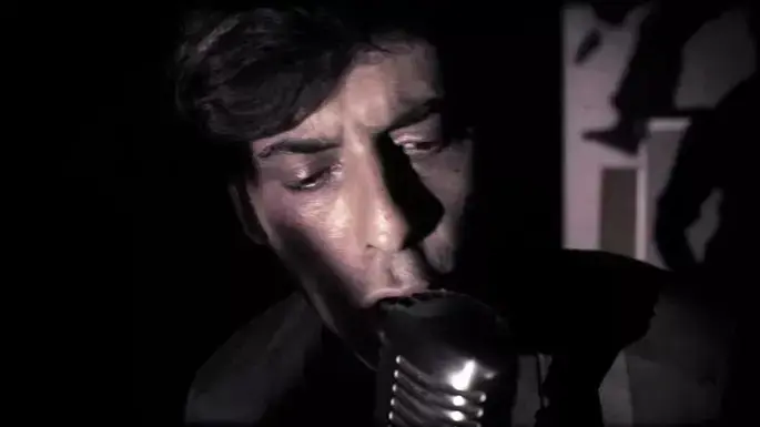 נערות ריינס  הילוך איטי