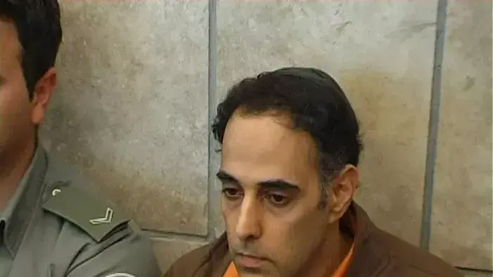 יגאל עמיר יורשה להתפלל עם אסירים נוספים