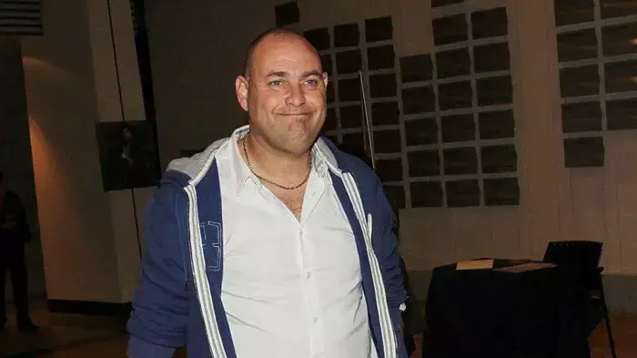 צביקה הדר
