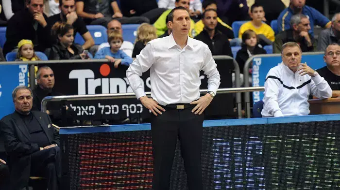 מאמן מכבי תל אביב דייויד בלאט