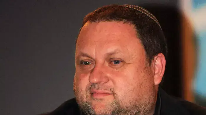 שלמה בן צבי, מול מקור ראשון בכנס אילת לעיתונות 2011, נובמבר 2011