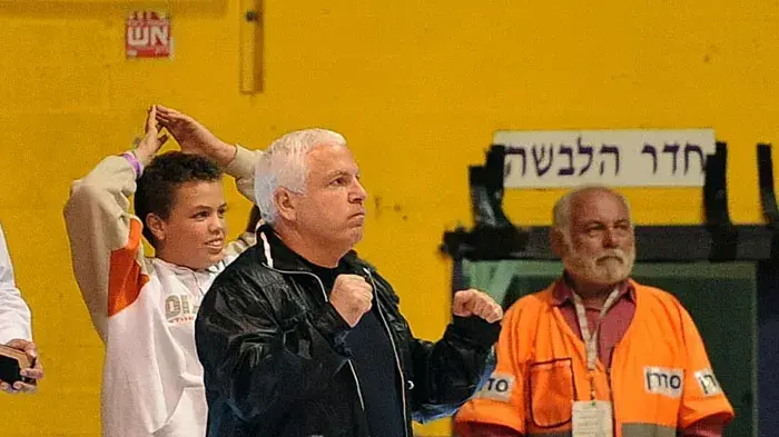 פיני גרשון מנהל מקצועי הפועל חולון