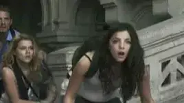 מתוך "שעת האופל"