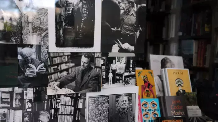 החנות 'Shakespeare and company'
