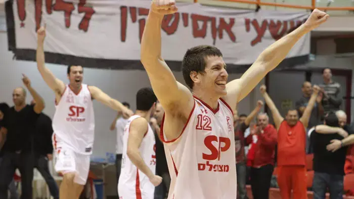שחקן הפועל תל אביב מתן נאור שחקן הפועל תל אביב מתן נאור