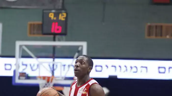 ראמל בראדלי שחקן הפועל ירושלים