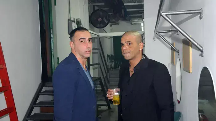 אייל גולן, לירון בסיס אייל גולן, לירון בסיס