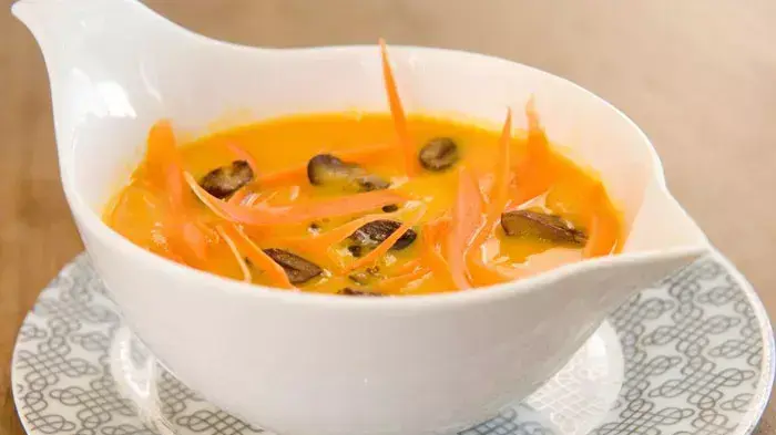מרק קרם גזר ושיבולת שועל