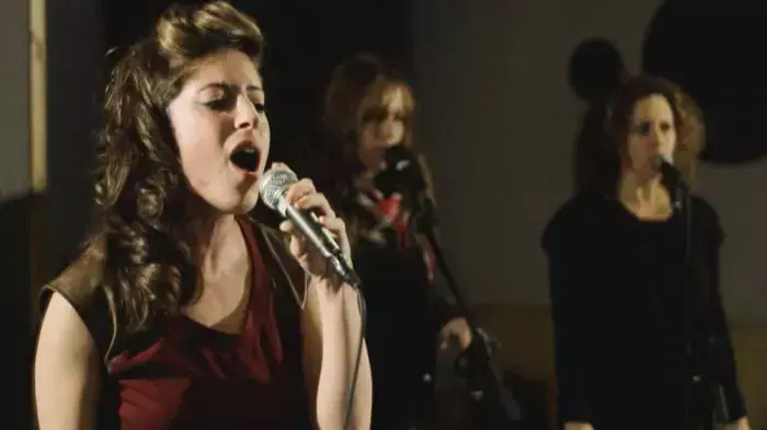 אפרת גוש בחזרה  SD