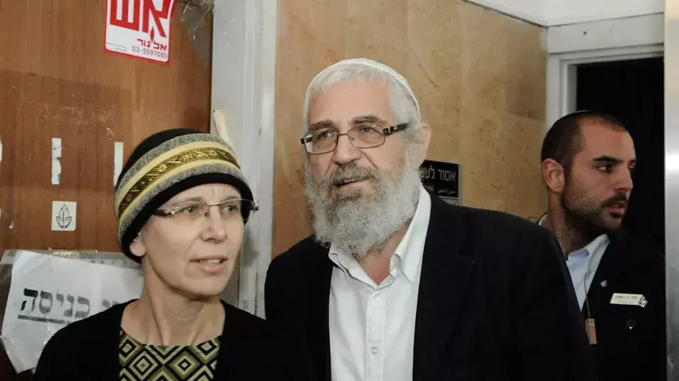 עדויות במשפטו של הרב מוטי אלון, אפריל 2012
