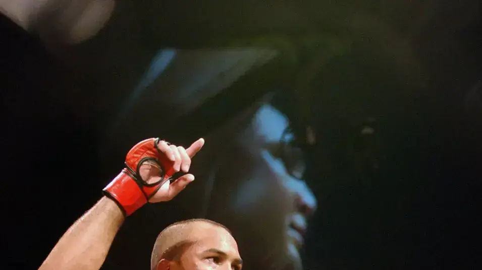 בי ג'יי פן לוחם MMA