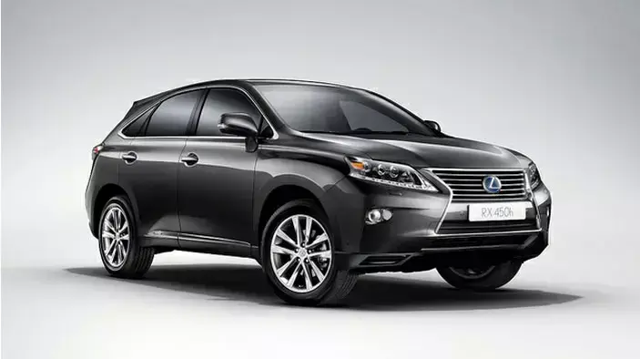 מתיחת פנים לקסוס RX450 הייבריד