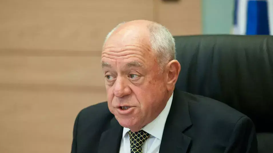 ועדת החוץ והביטחון הראשונה של רוני בראון