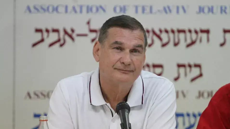 ראש קבוצת הרכישה של הפועל תל אביב חיים רמון