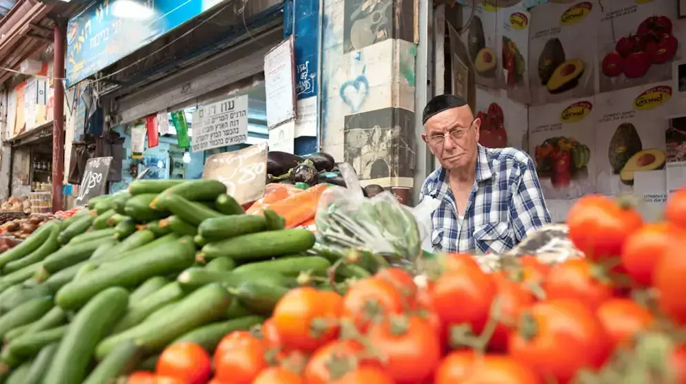 דוכן למכירת ירקות בשוק מחנה יהודה