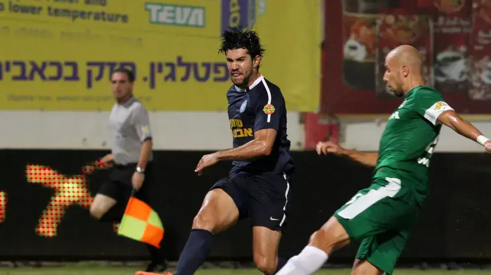 לאונרדו פאסוס שחקן הפועל עכו