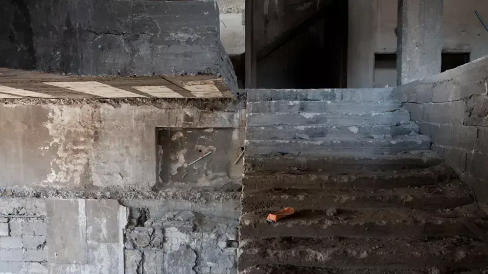 הבניין הנטוש בו נאנסה נערה ,אוגוסט 2012