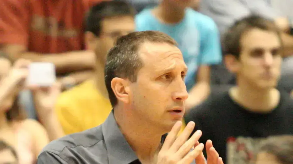 דיוויד בלאט מאמן מכבי תל אביב