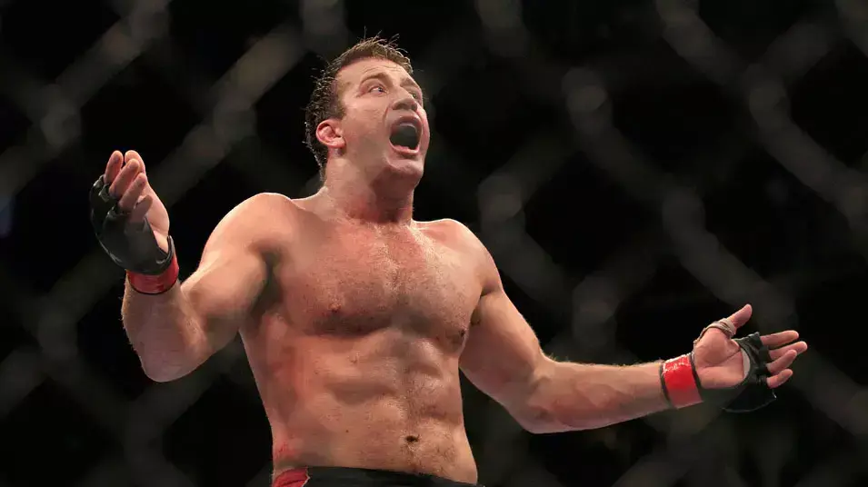 לוחם MMA  סטפן בונר