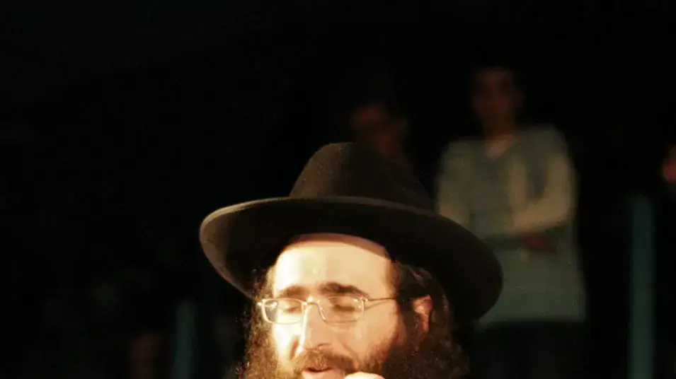אשתו של הרב פינטו החשודה בשוחד ניסתה להתאבד