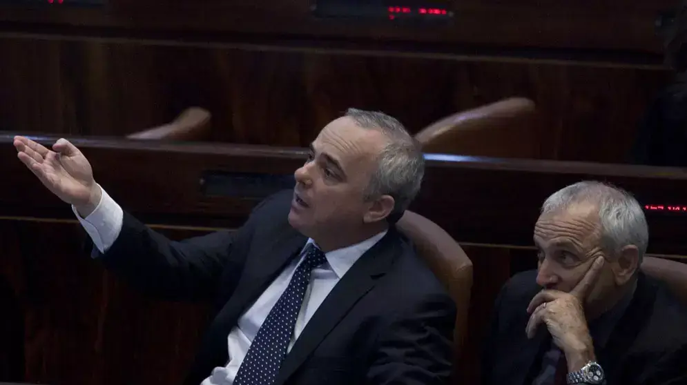 מליאת הכנסת מצביעה על פיזור הכנסת, אוקטובר 2012