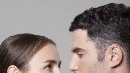 טריילר חדר 514