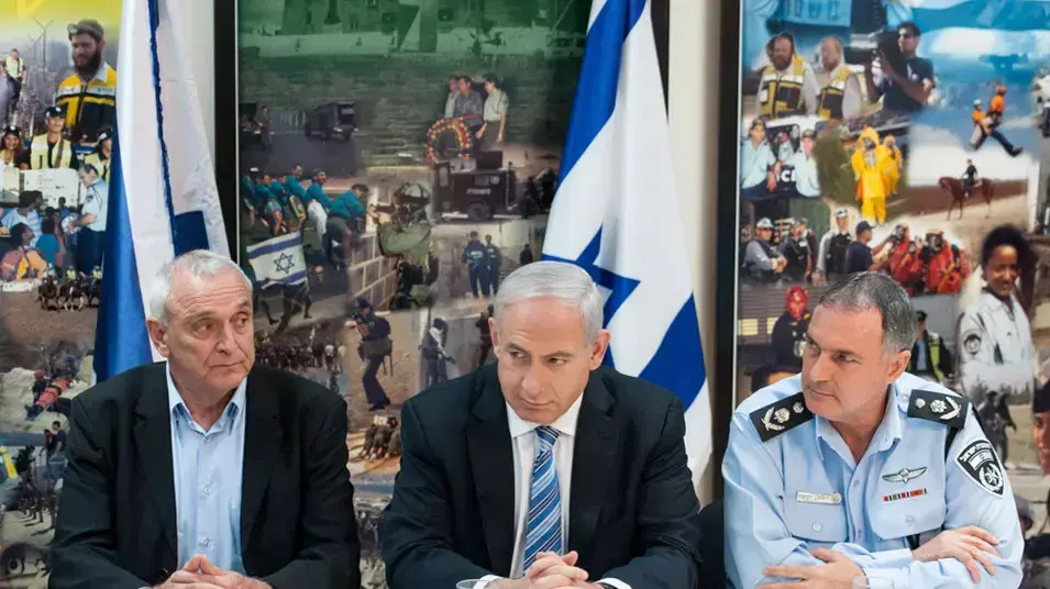 ראש הממשלה מודה למשטרת ישראל, נובמבר 2012