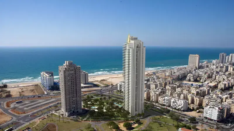 מגדל "נוה בת ים" בתכנון האדריכלים גל מרום ואבנר ישר