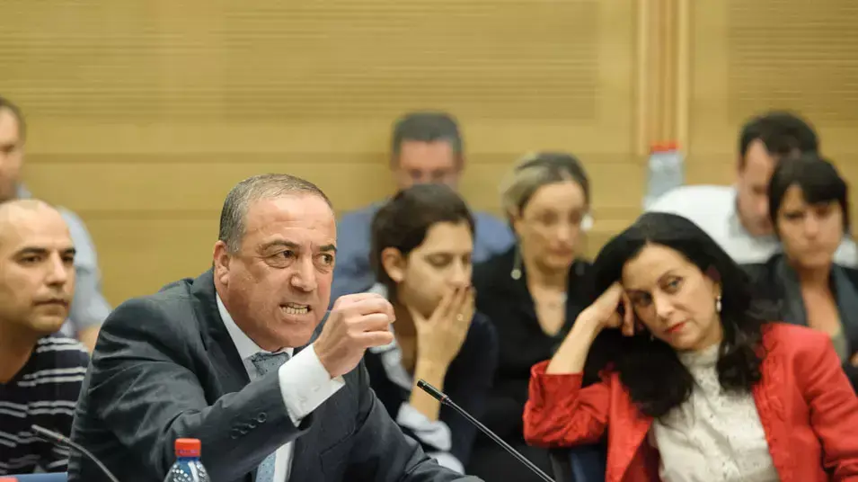 אכרם חסון בדיון בוועדת הכנסת על פילוג סיעת קדימה דצמבר 12