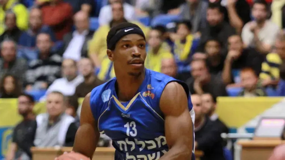 ג'וליאן מילס אליצור אשקלון