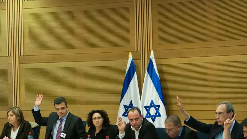 דיון מוועדת הכלכלה בכנסת בנושא החדשות המקומיות, דצמבר 2012