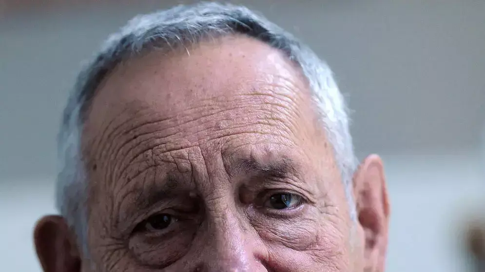 עיתונאי הספורט אברהם טבק