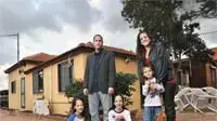טל ונטלי תגר