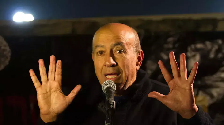 זוהיר בהלול - בהתכנסות מחוץ לאיצטדיון טדי, לקראת המשחק של בית"ר ירושלים נגד סכנין