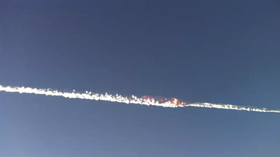 שובל המטאור בשמי רוסיה, 15 פברואר 2013