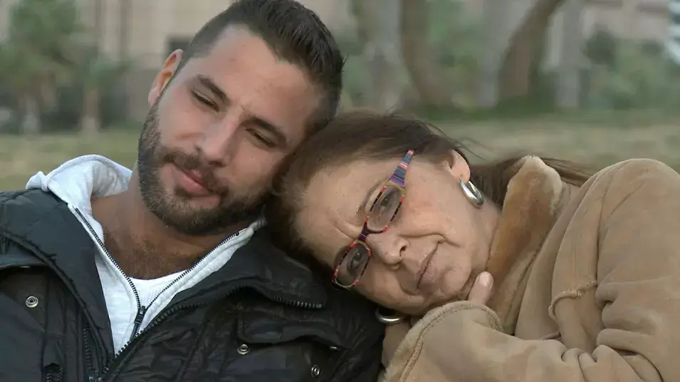 טריילר לסדרה משפחות בערוץ 8