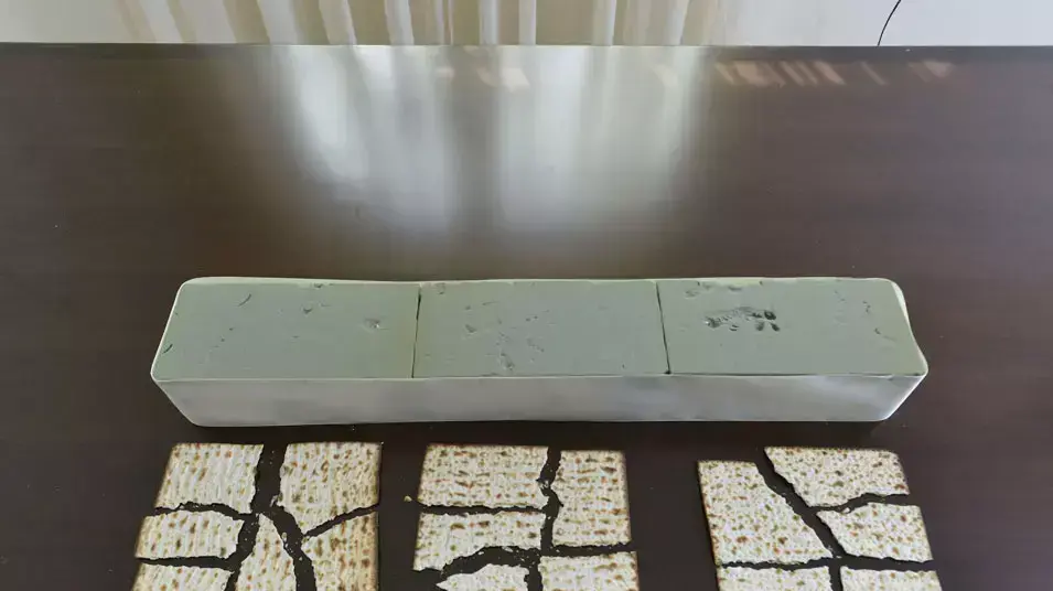 מאחורי הקלעים של עיצוב שולחן חג וטיפים שמעניקה איריס מוסיוף