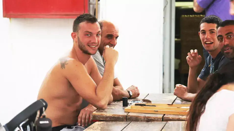 עוז זהבי עוז זהבי