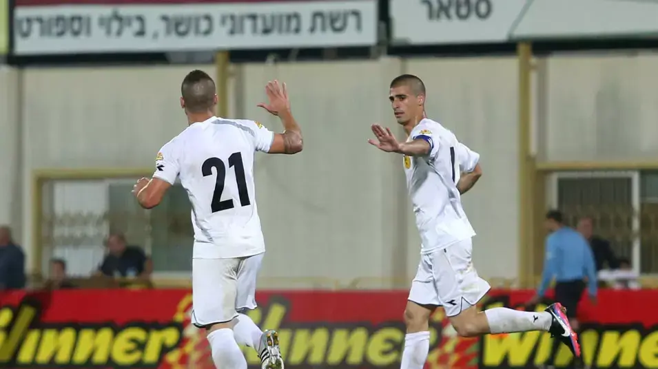 שחקן בית"ר ירושלים, עמית בן שושן