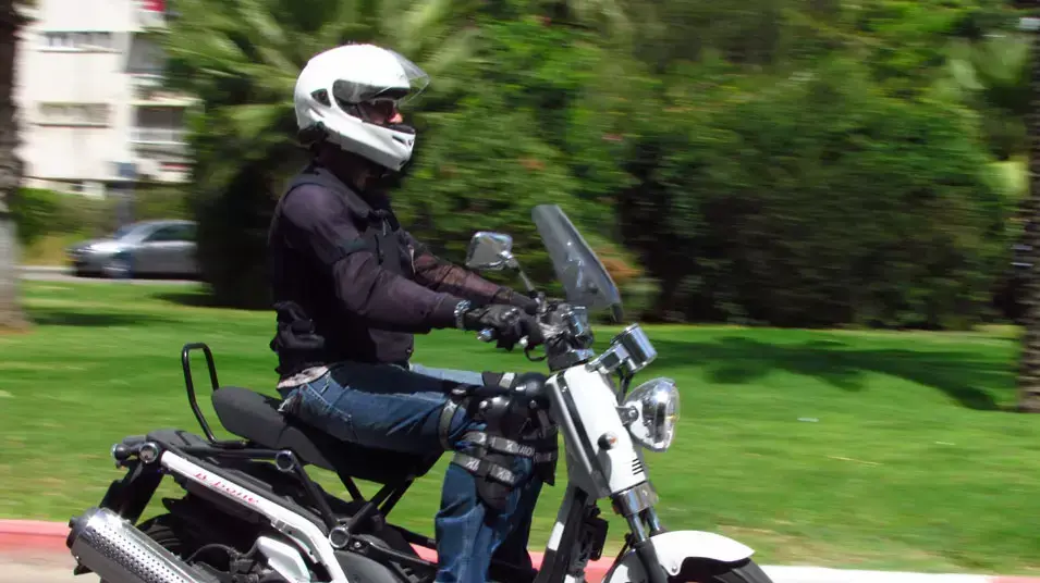 מבחן קטנוע דאלים B-BONE 125 סמ"ק