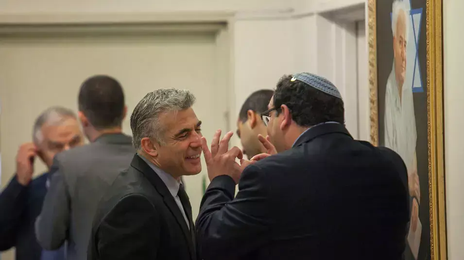 לפיד ופירון בישיבת הממשלה, מאי 2013