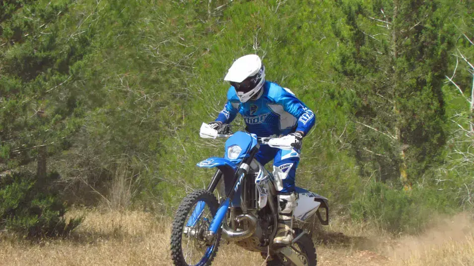 מבחן השוואתי אופנועי שטח אנדורו. TM EN300 מול KTM סיקס דייז מול גאס גאס 300R
