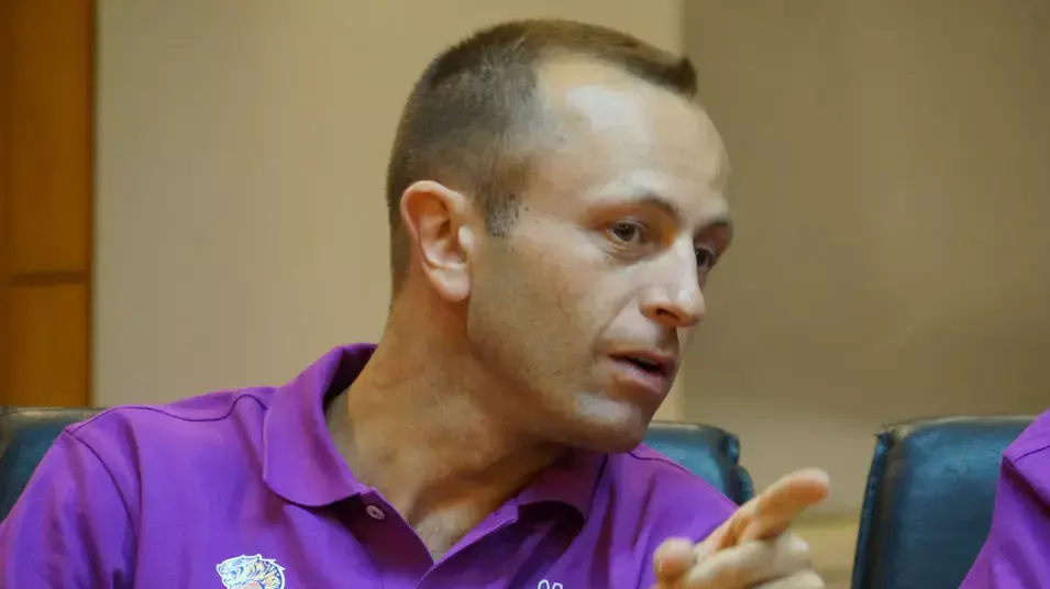 דן שמיר, מאמן הפועל חולון